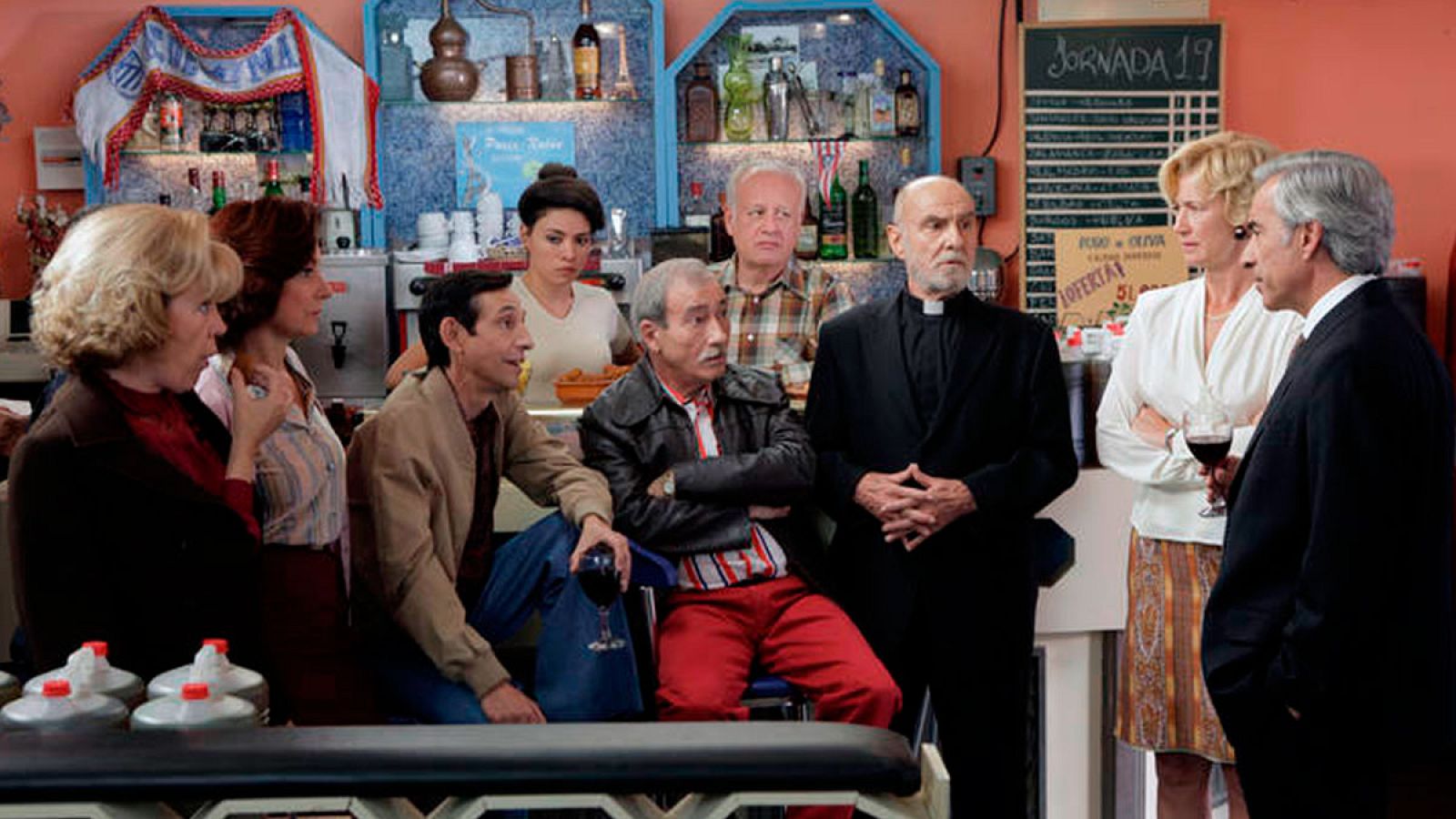 Vecinos de ficción, tan reales como los de Cuéntame...