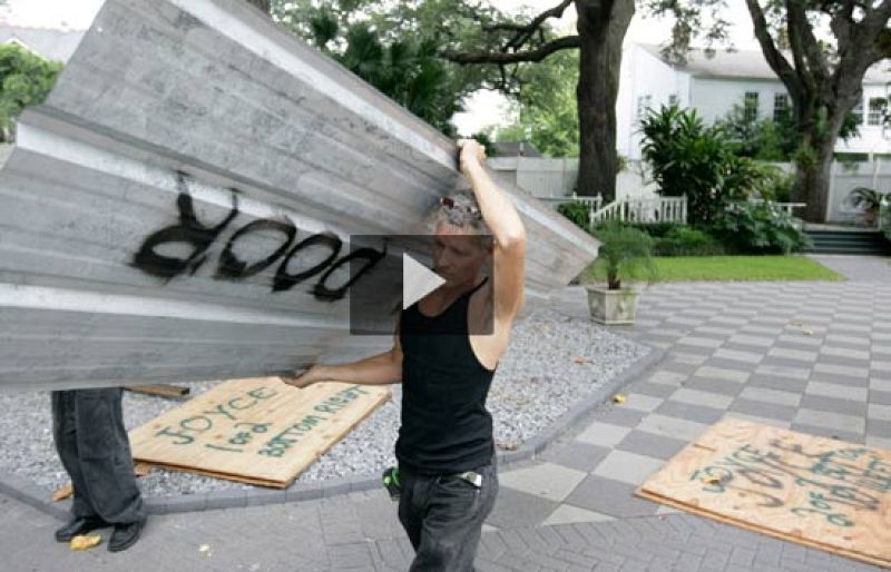 La Convención Republicana queda descafeinada por la amenaza del 'Gustav'