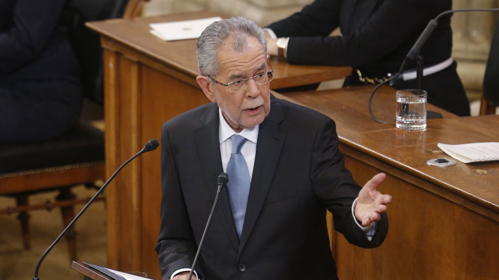 El presidente austriaco, Alexander Van der Bellen, durante su primer discurso en el cargo.