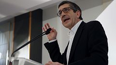 Patxi López da la "bienvenida al debate" de las primarias a Pedro Sánchez