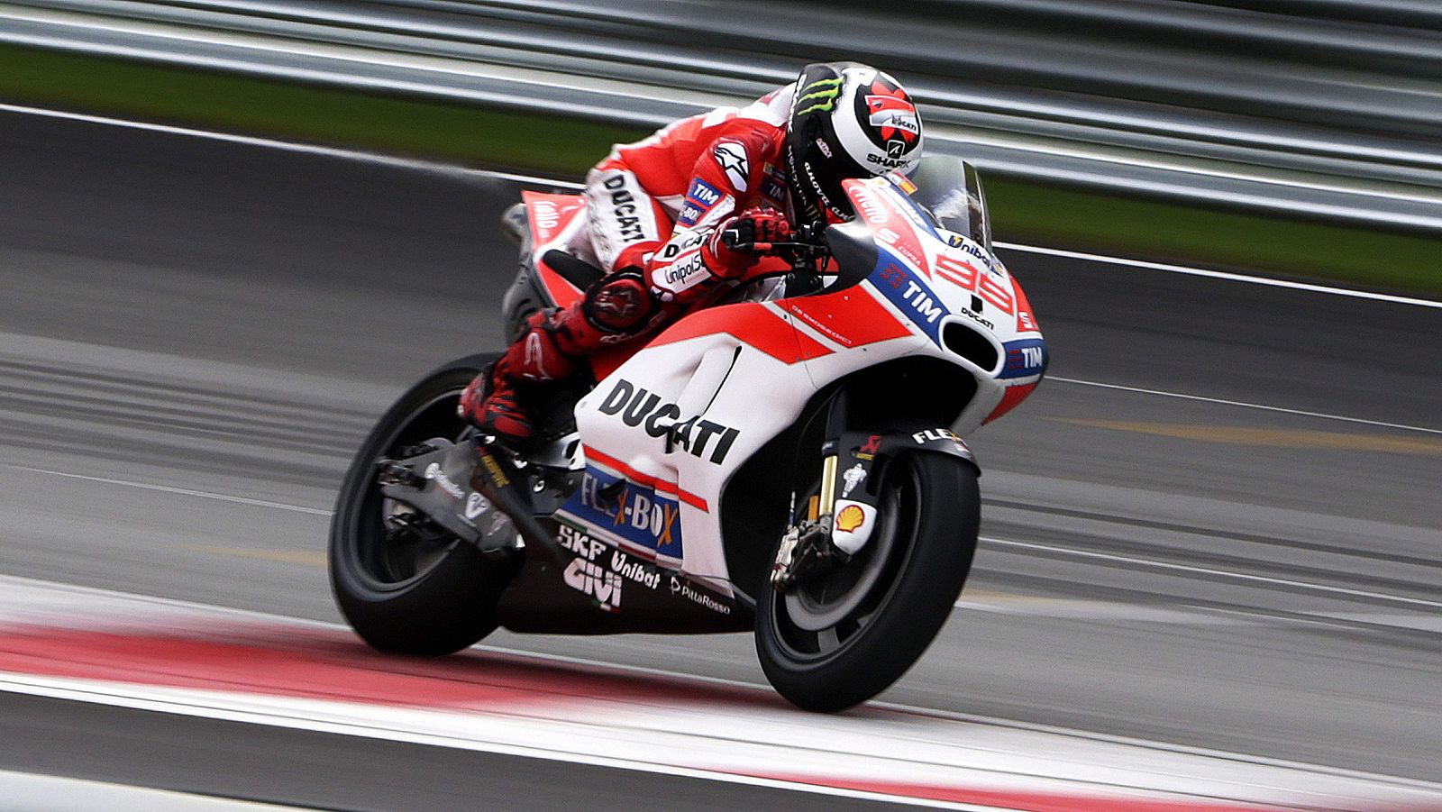 Jorge Lorenzo, rondando con su Ducati en Sepang