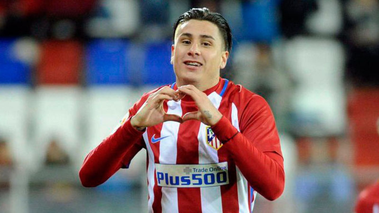Giménez podría jugar ante el Barça