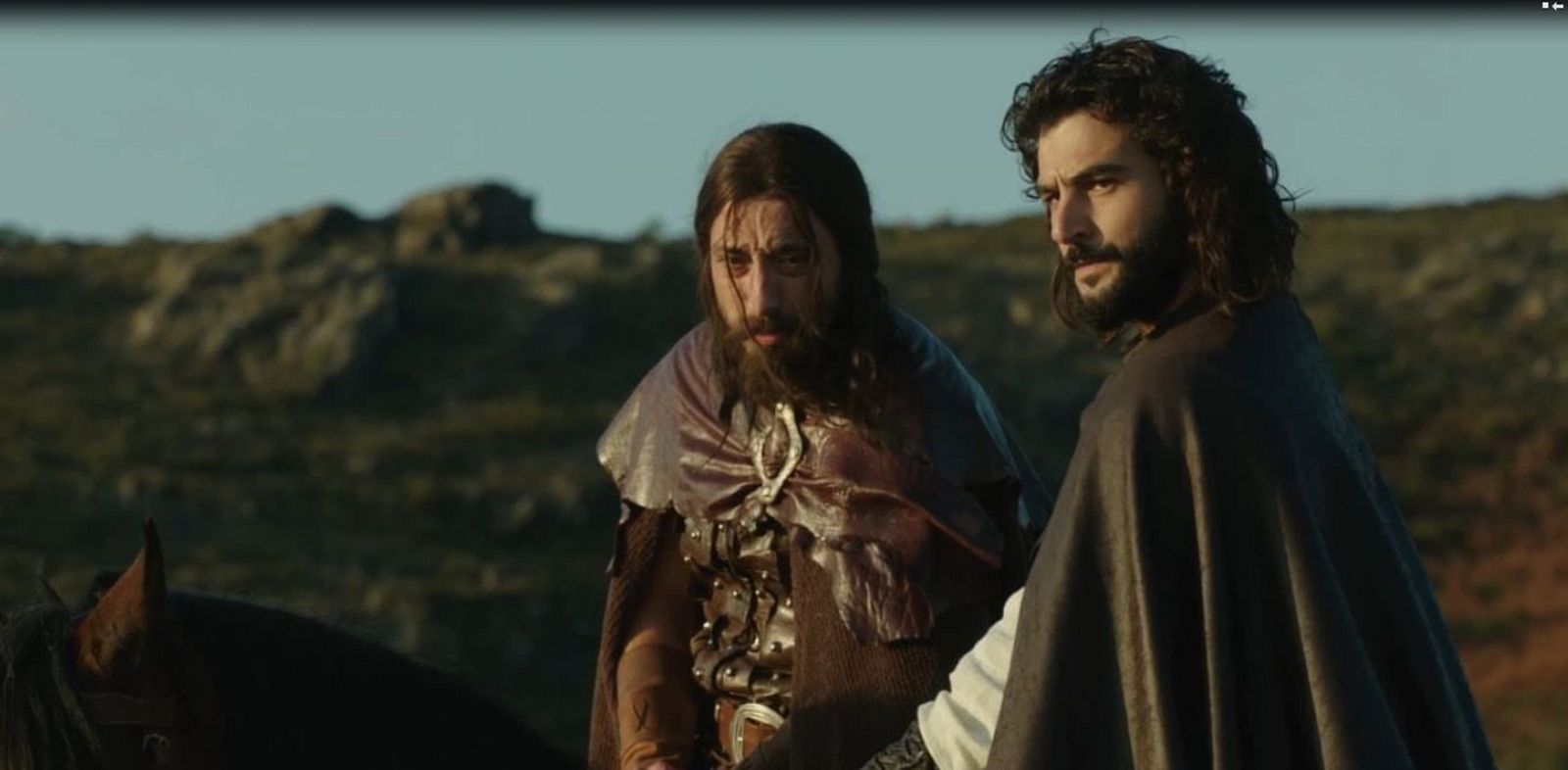 Tras cinco años encerrados en el castillo de Luna, Animal y Gonzalo son liberados por Constanza