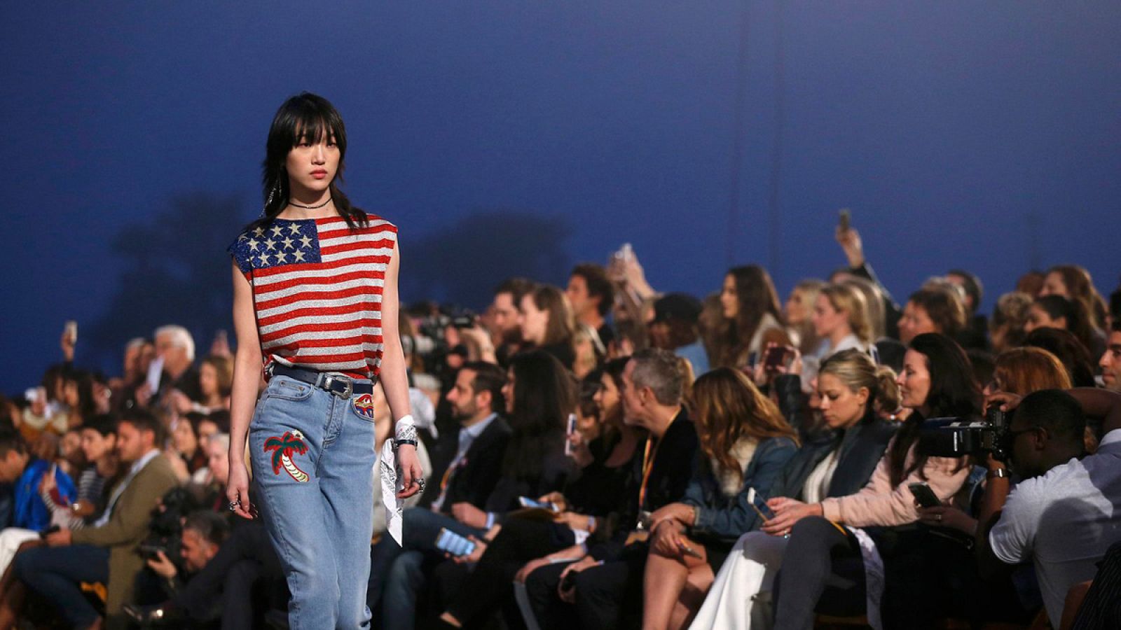 Desfile de Tommy Hilfiger en Los Ángeles. AFP