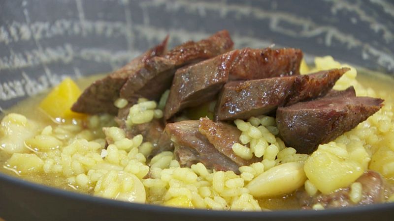 Arroz de pato con colinabo y chirivía 