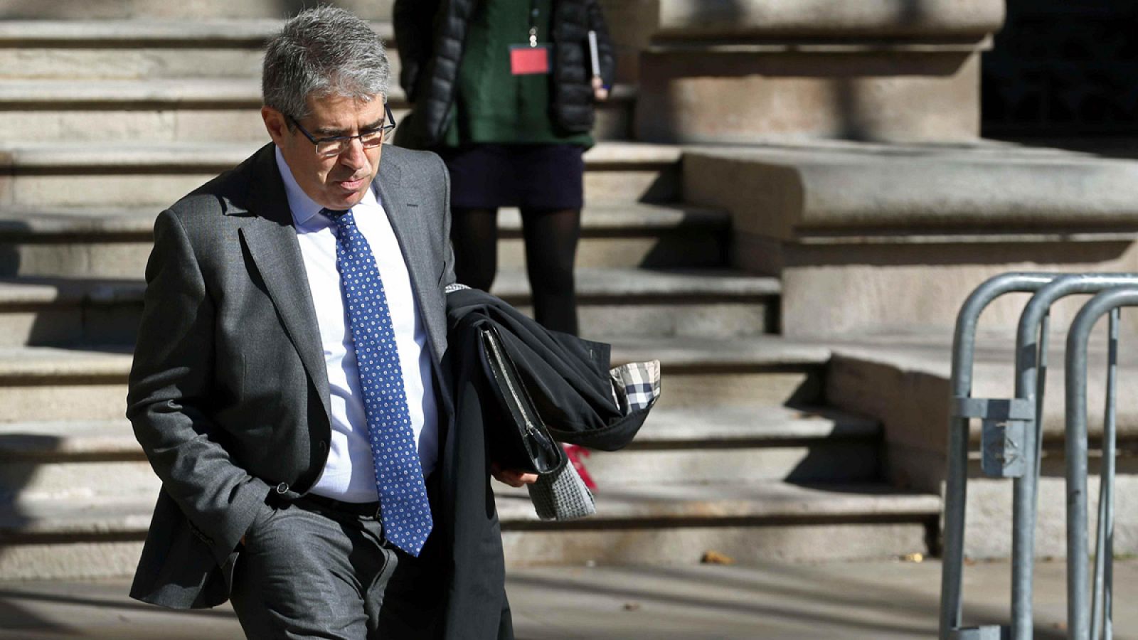 Francesc Homs sale de la sede del Tribunal Superior de Justicia de Cataluña