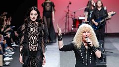 Juana Martín y Medina Azahara fusionan moda, flamenco y rock