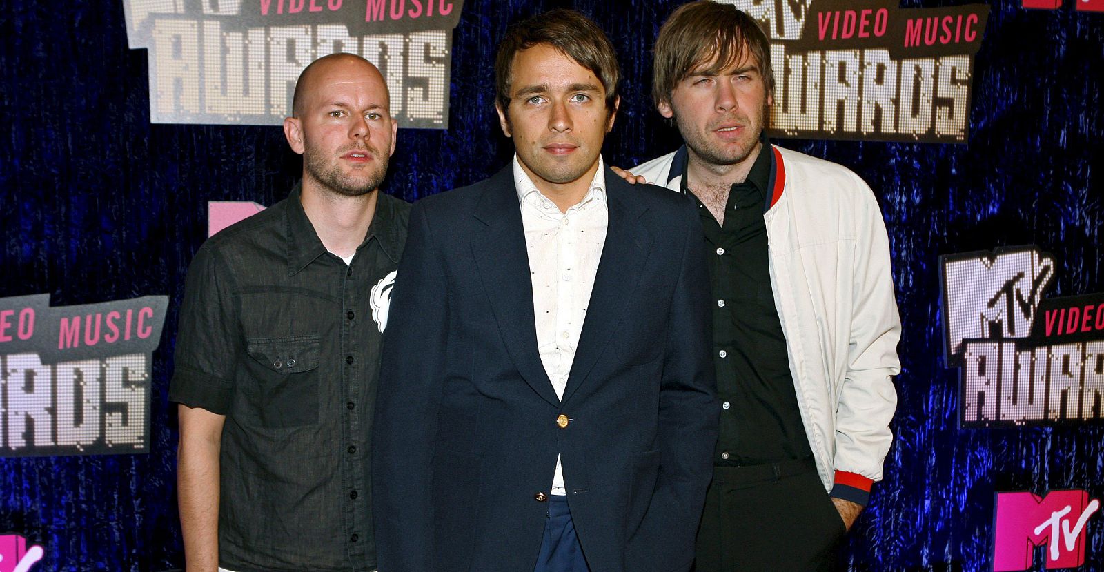 Los integrantes de la banda Peter Bjorn and John.