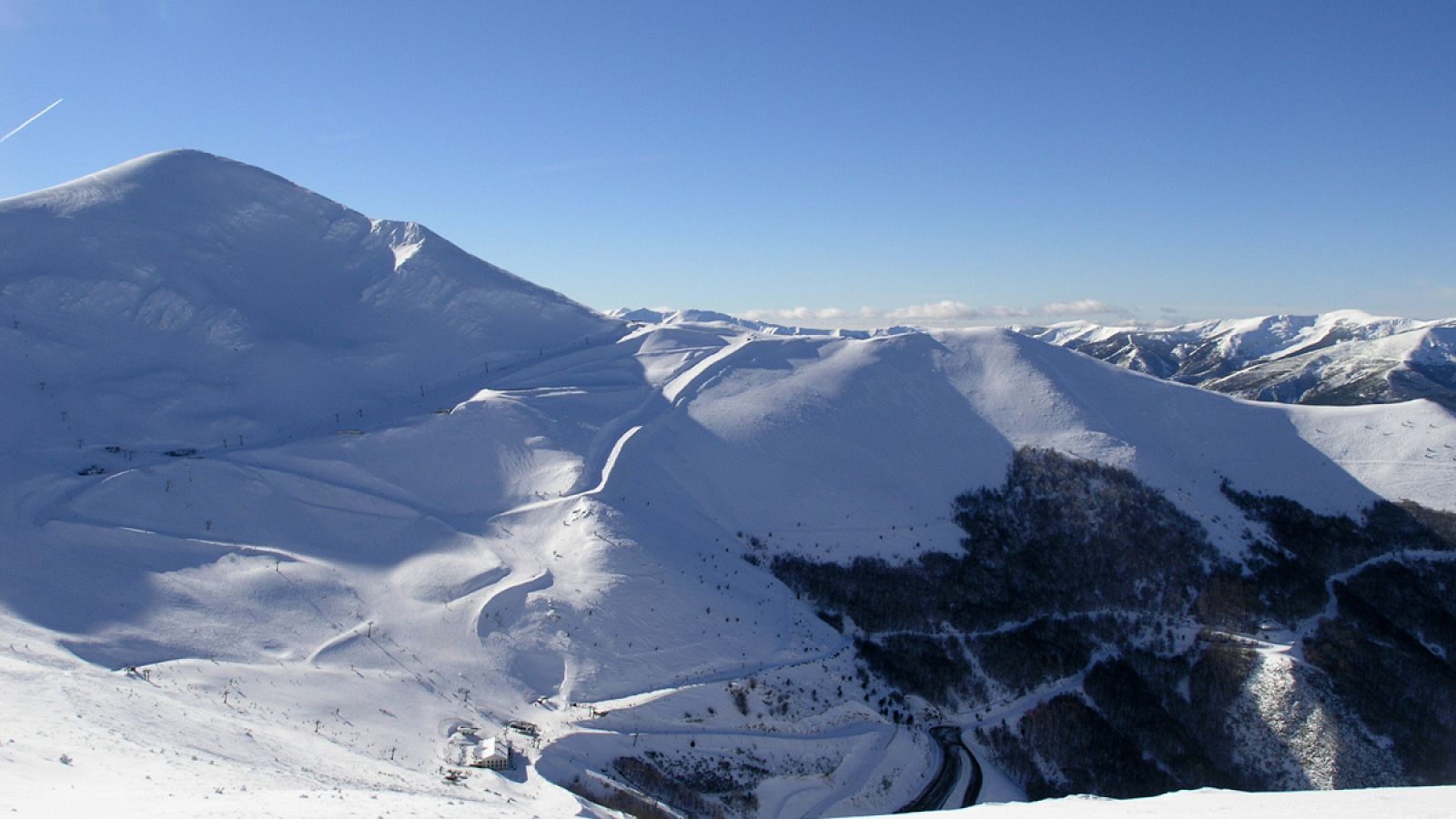 Imagen de archivo de los alrededores de la estación de esquí de Valdezcaray, en La Rioja.
