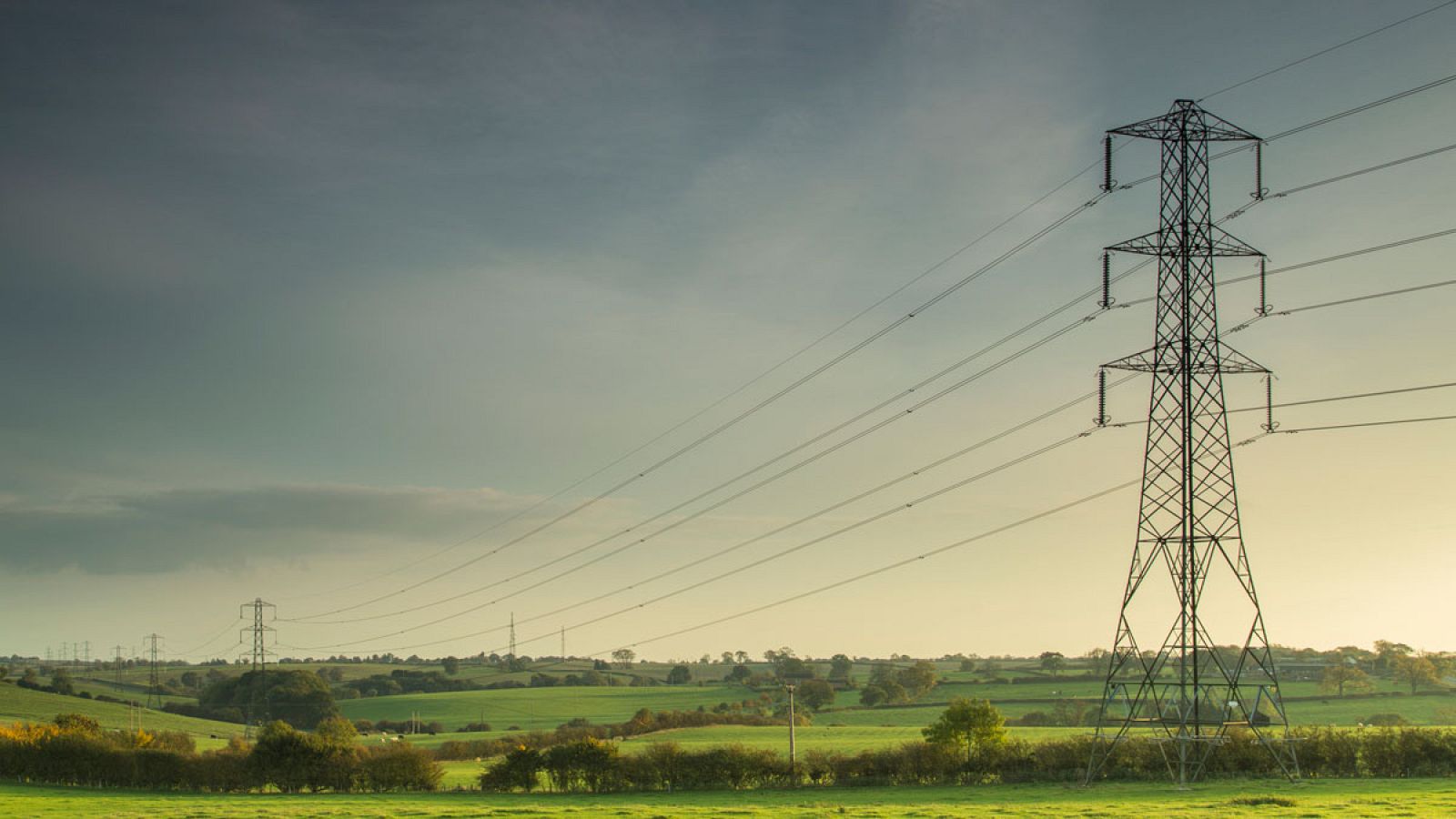 Torres de alta tensión