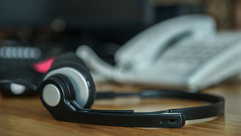 La Unión Europea declara ilegales los sobrecostes por llamar a teléfonos de posventa como el 902