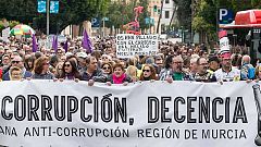 Una marcha en Murcia clama contra la corrupción y exige la dimisión de Pedro Antonio Sánchez