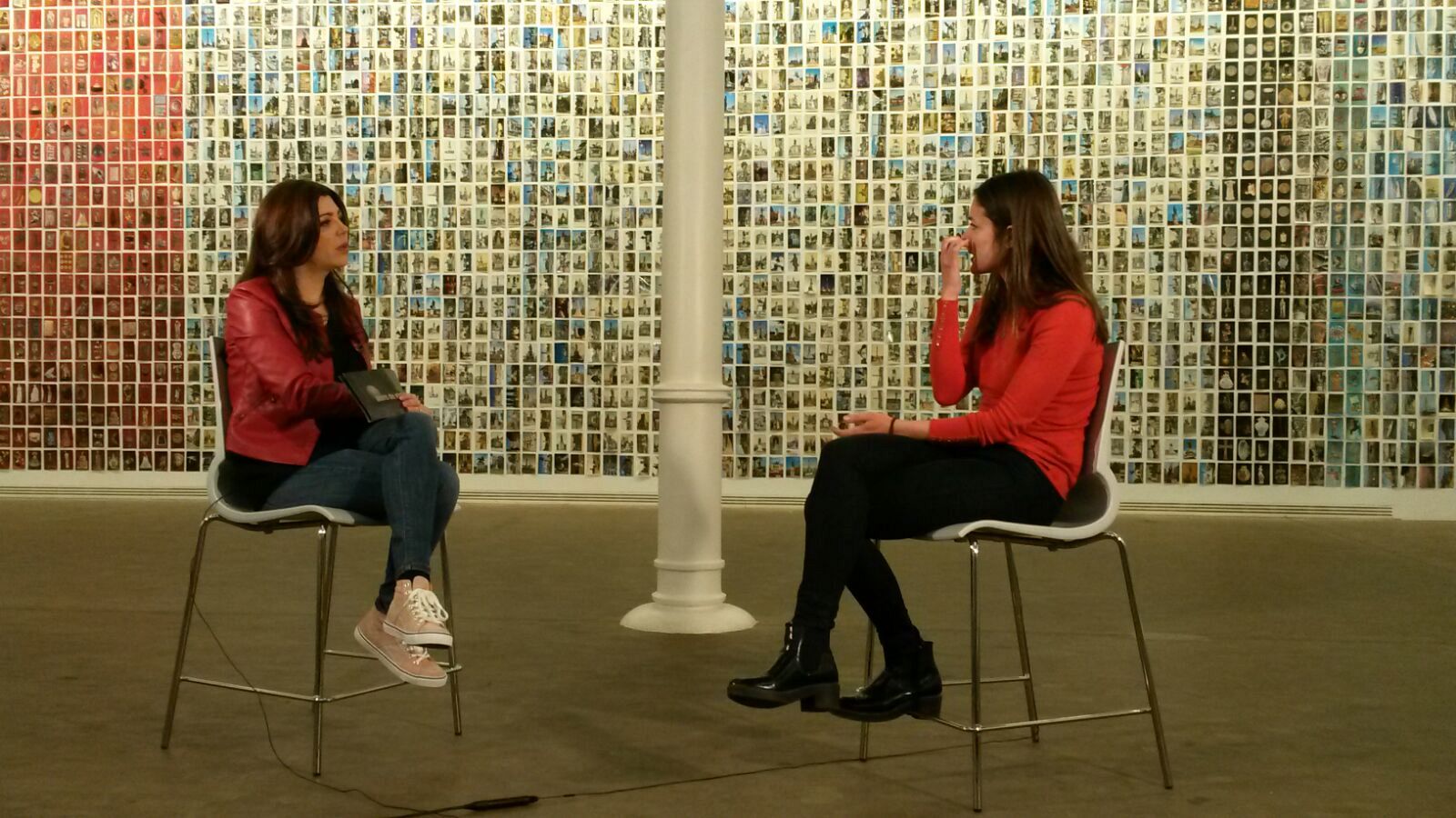 Montse Elias entrevista a Maika Makovski