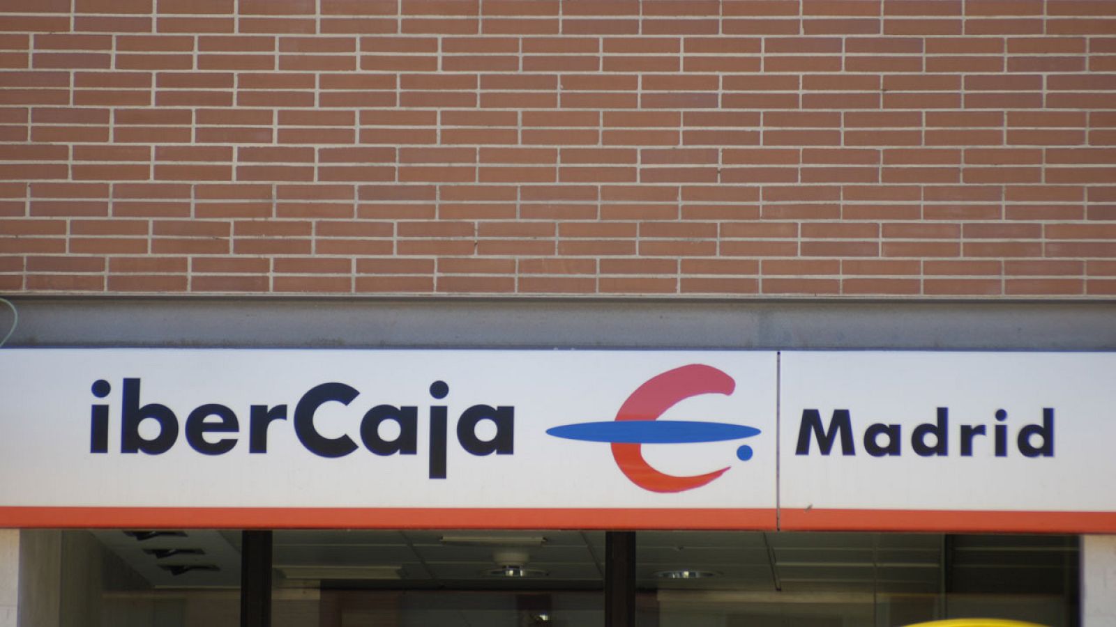 Imagen de archivo de luna oficina de Ibercaja en Madrid