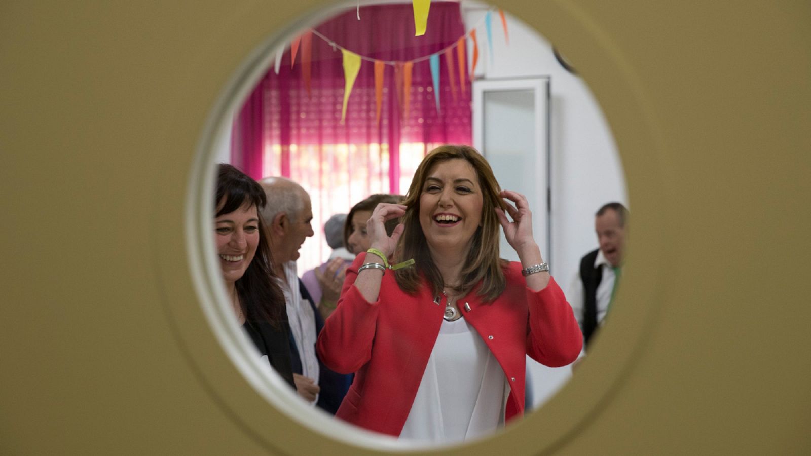Susana Díaz visita un centro para personas con discapacidad