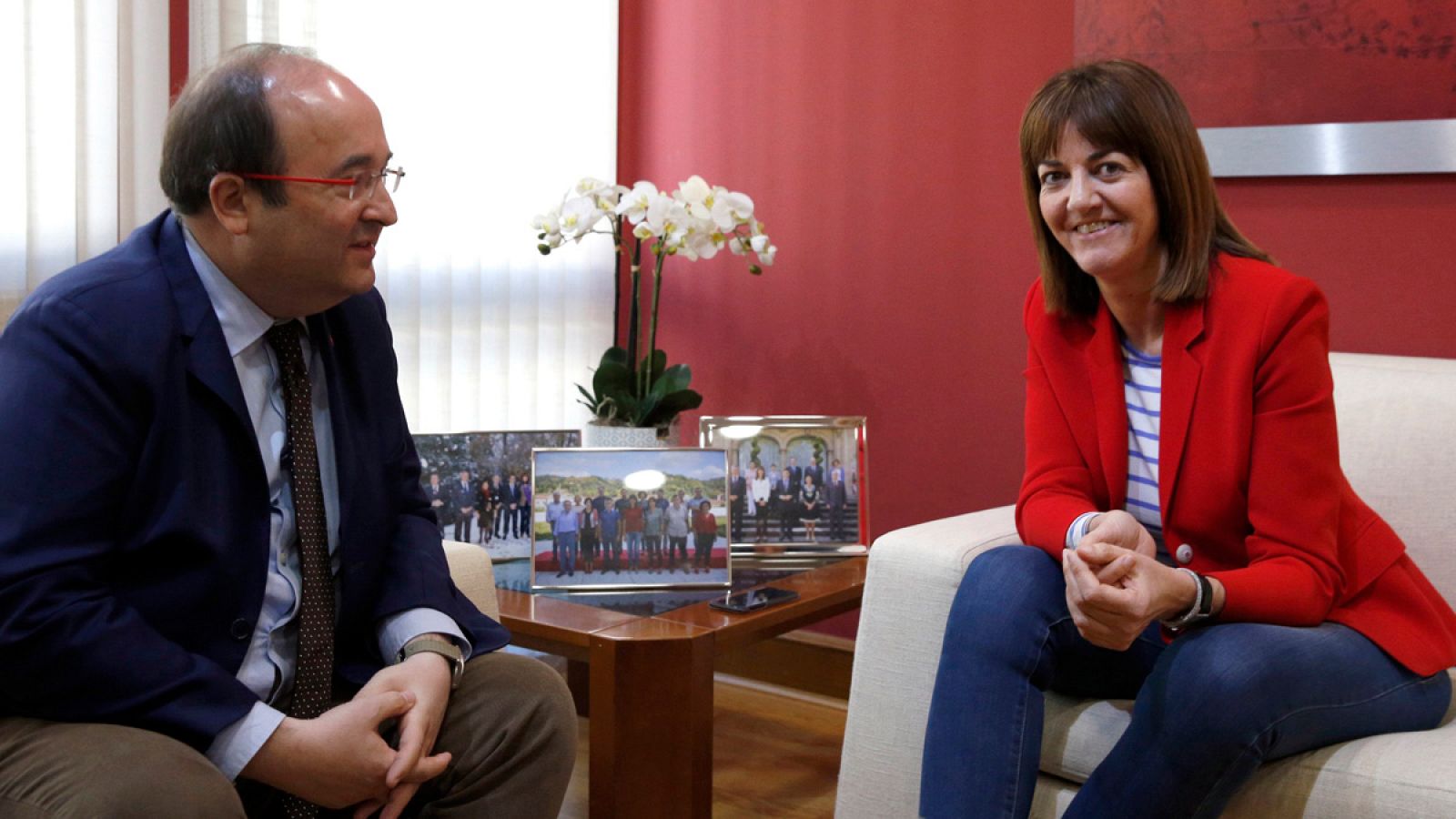 Los líderes de los socialistas vascos y catalanes, Idoia Mendia y Miquel Iceta