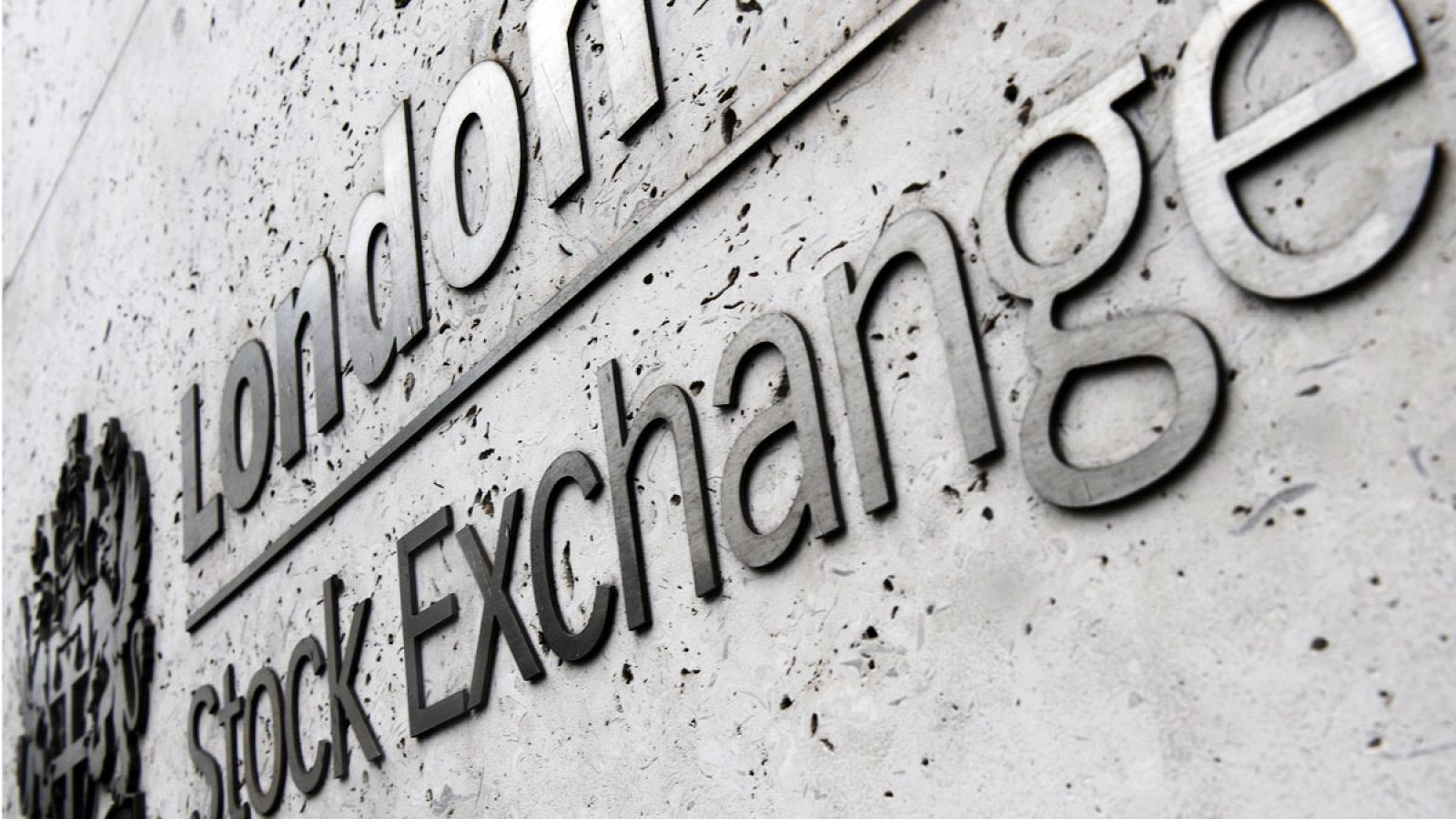 Foto de archivo del logo de London Stock Exchange, en Londres (Reino Unido)