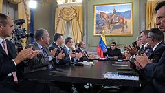 Maduro pide al Supremo revisar su decisión sobre la inhabilitación del Parlamento de Venezuela