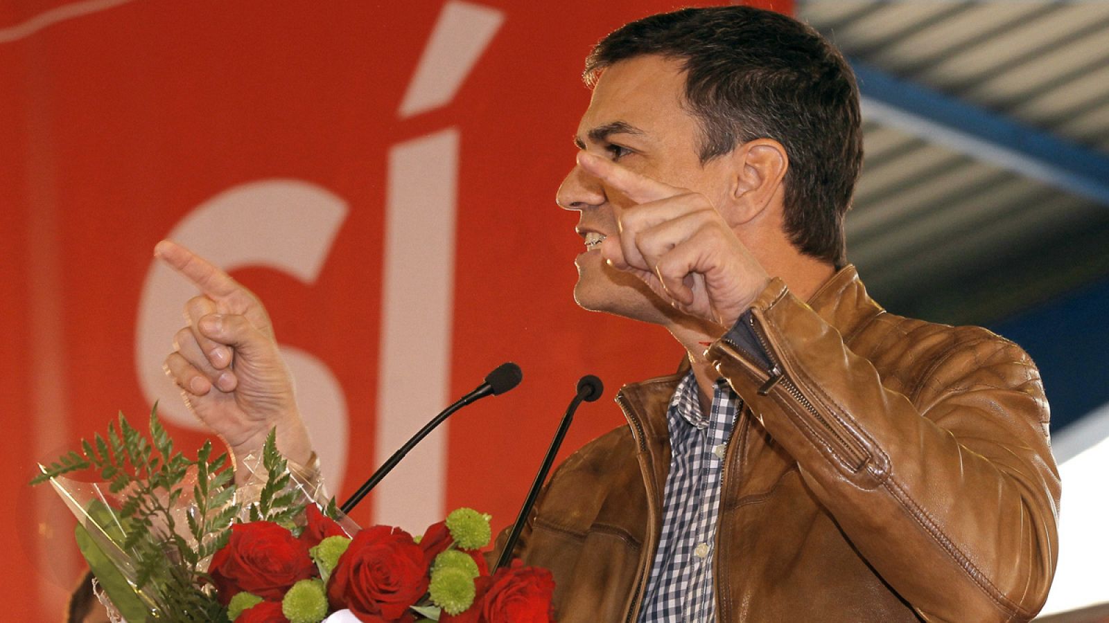 El candidato a la Secretaría General del PSOE Pedro Sánchez en Gijón