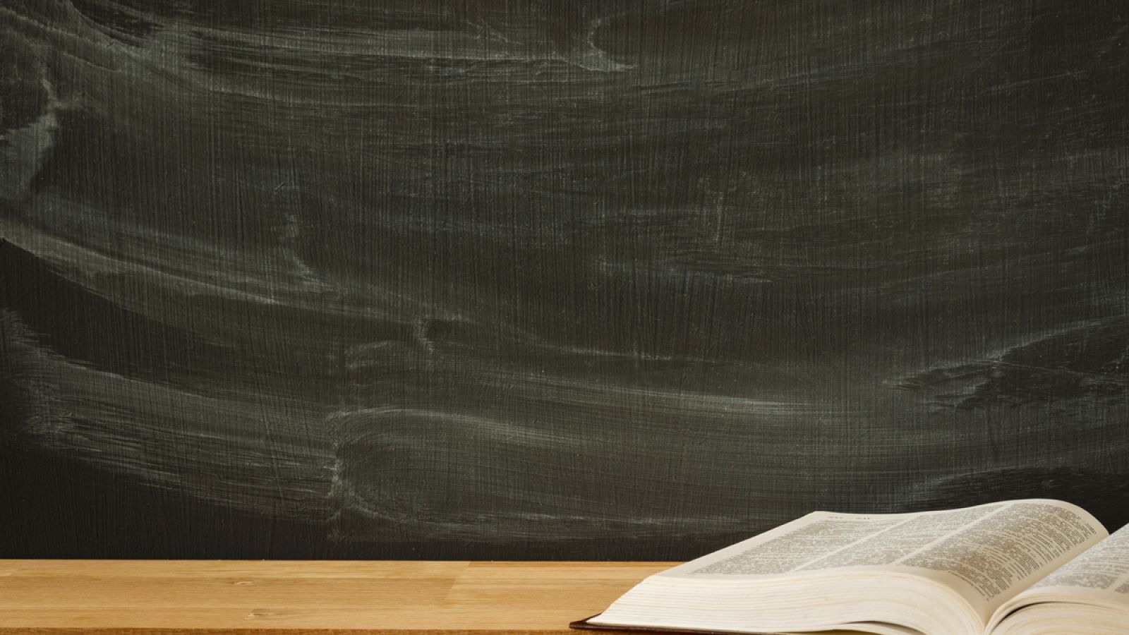 La clasificación de universidades jóvenes está encabezada por tercer año consecutivo por la Escuela Politécnica Federal de Lausanne (Suiza).