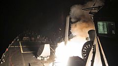 EE.UU. bombardea por primera vez a Asad como respuesta por el supuesto ataque químico en Jan Sheijun
