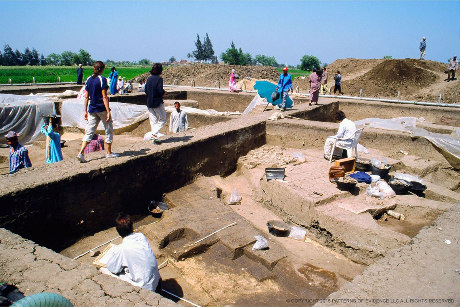 "Patrones de Evidencia: El Éxodo"
