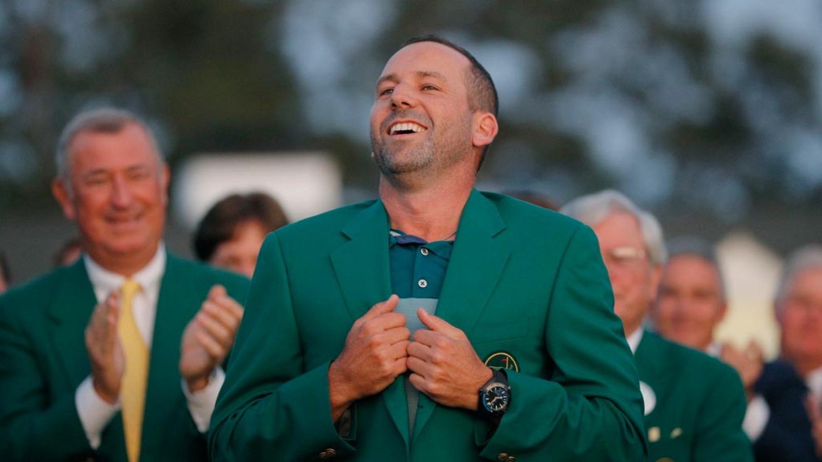 Sergio García, después de recibir la chaqueta verde al ganar el Masters de Augusta