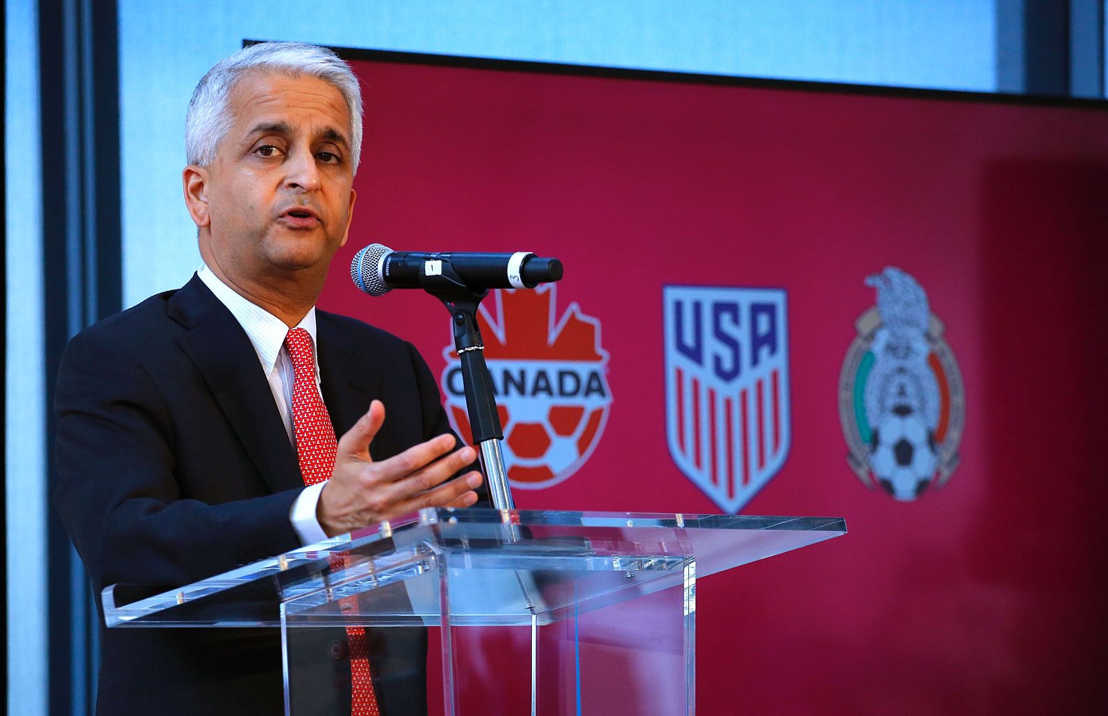 El presidente de la federeación estadounindense de fútbol, Sunil Gulati.