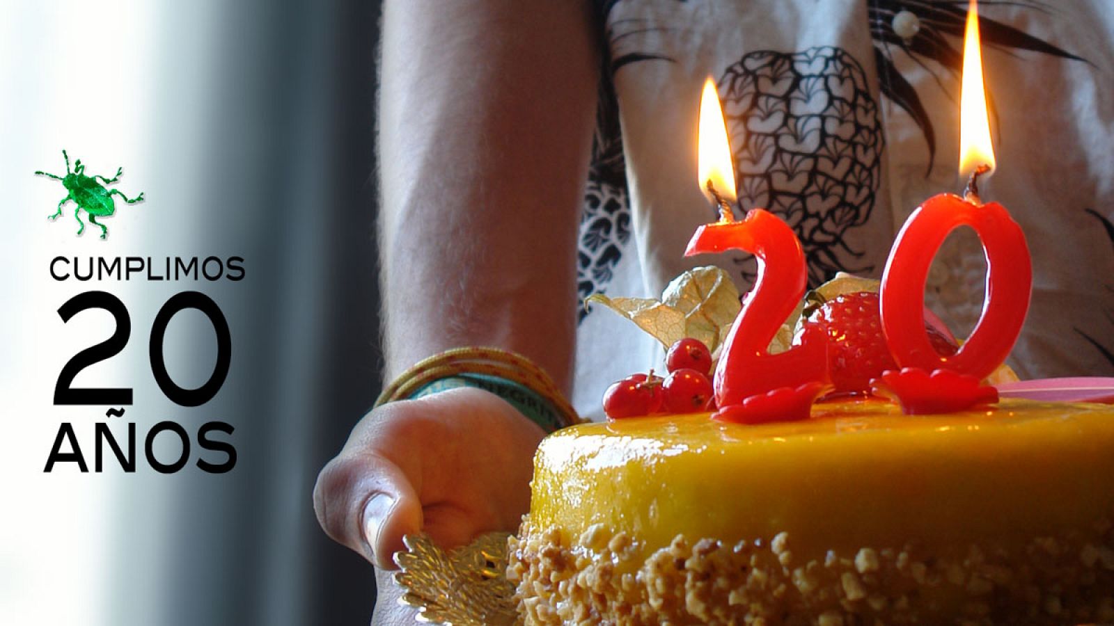 Cumplimos 20 años en El escarabajo verde