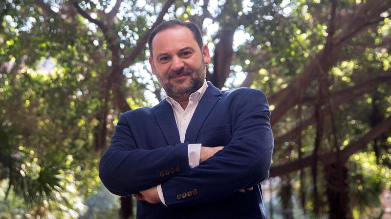 El portavoz de Sánchez cree que Susana Díaz utilizará los avales para producir un efecto "intimidatorio"