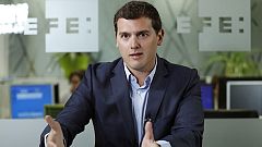 PSOE y Cs exigen responsabilidades y Podemos piensa en una moción de censura en la Comunidad de Madrid
