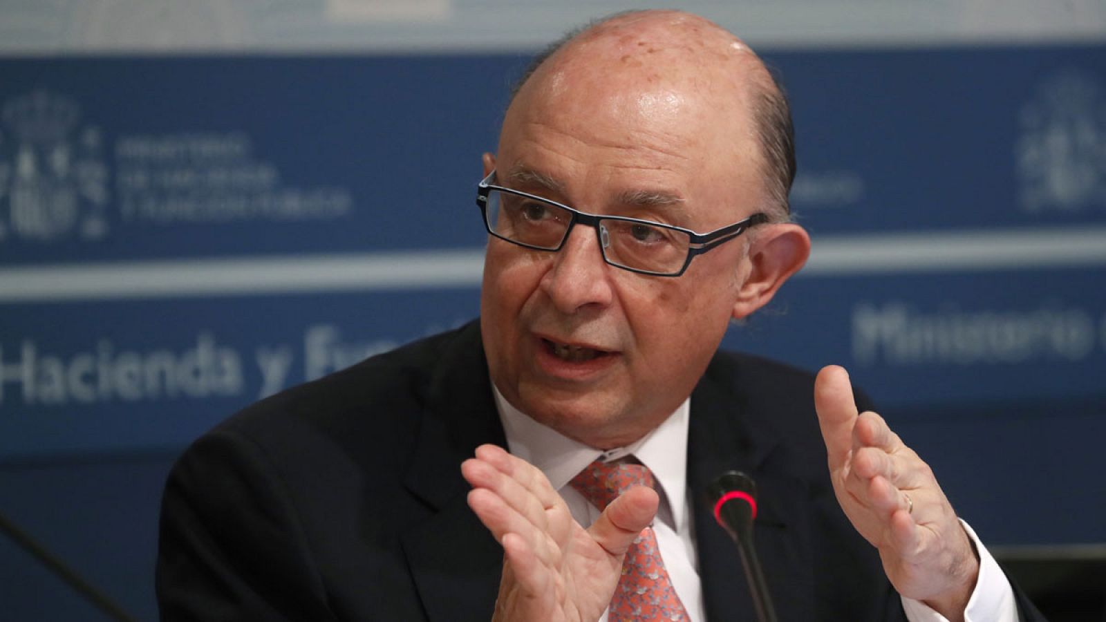 El ministro de Hacienda y Función Pública, Cristóbal Montoro, en una imagen de archivo