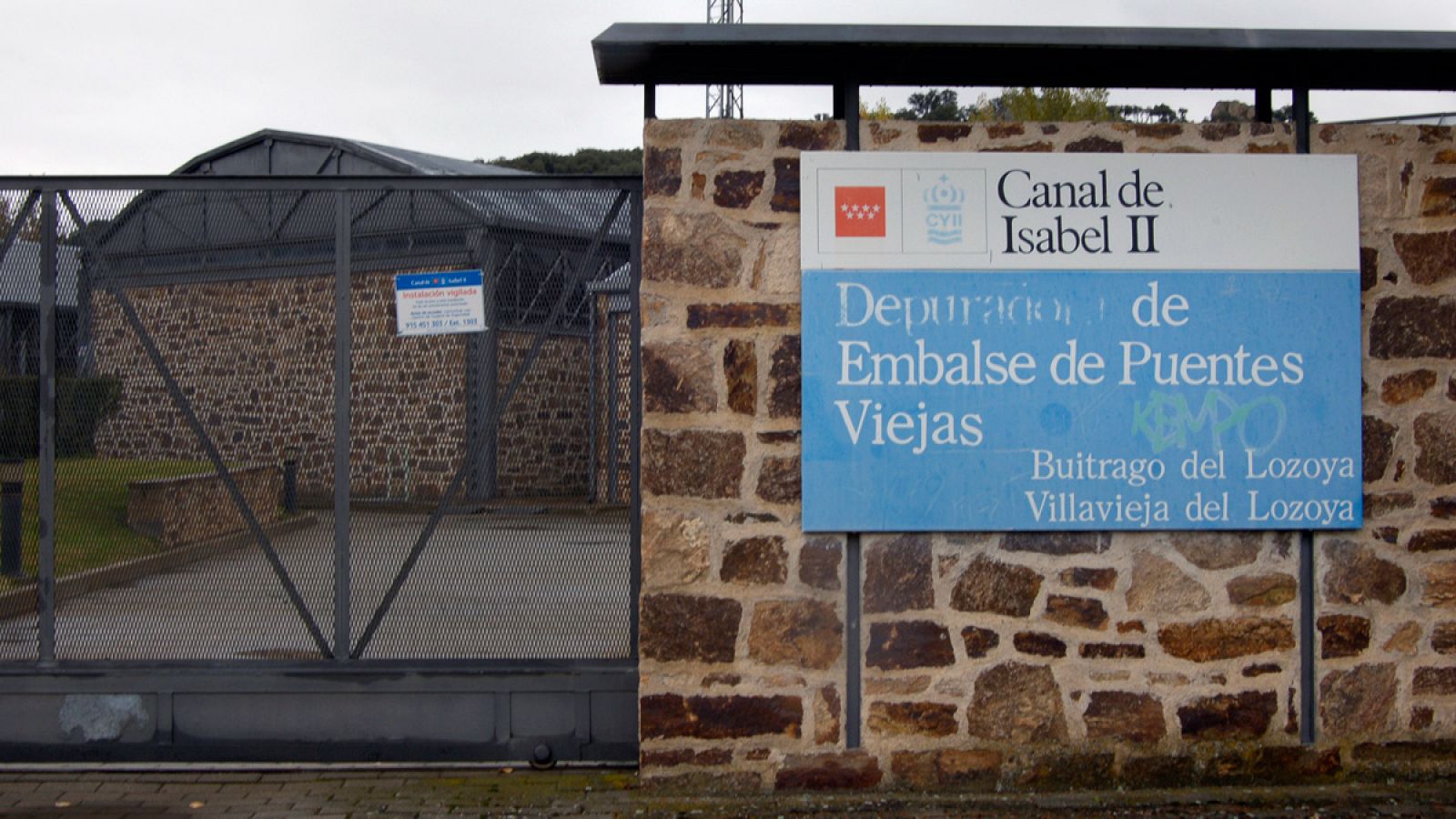 Imagen de archivo de la depuradora del Embalse de Puentes Viejas perteneciente a la red de embalses del Canal de Isabel II en la localidad de Buitrago de Lozoya (Madrid)