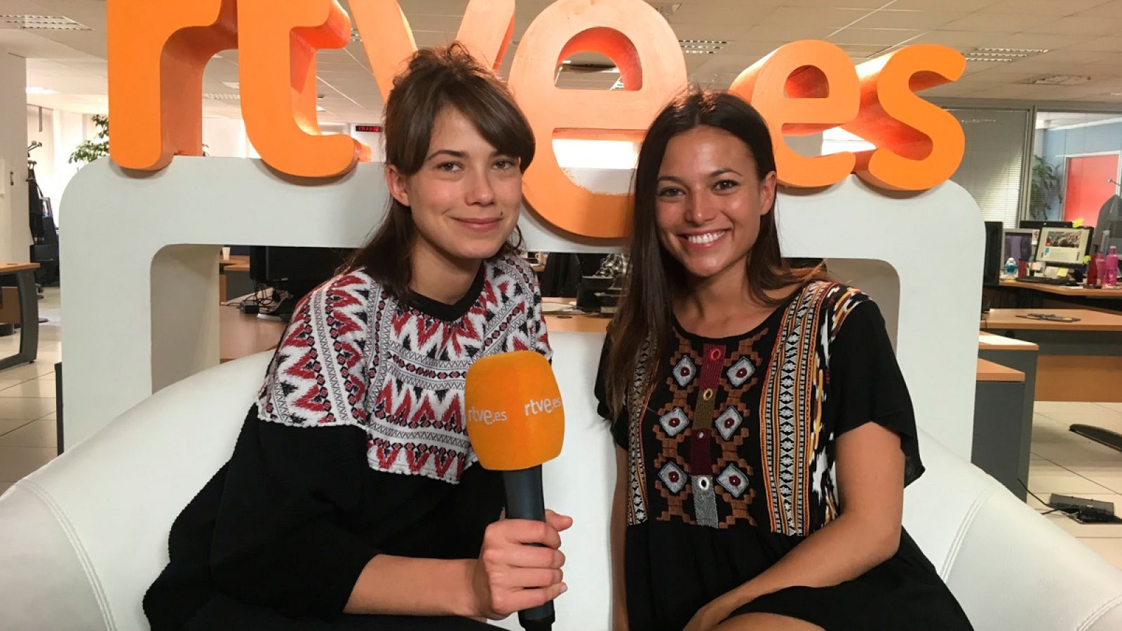 Videoencuentro con Andrea del Río y Elisa Mouliaá