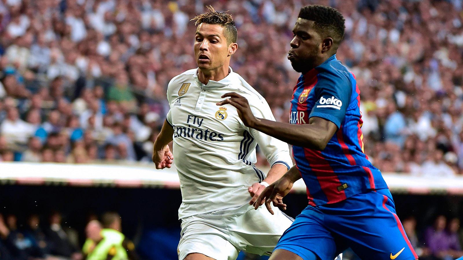 Un soberbio Messi decanta un clásico de locos