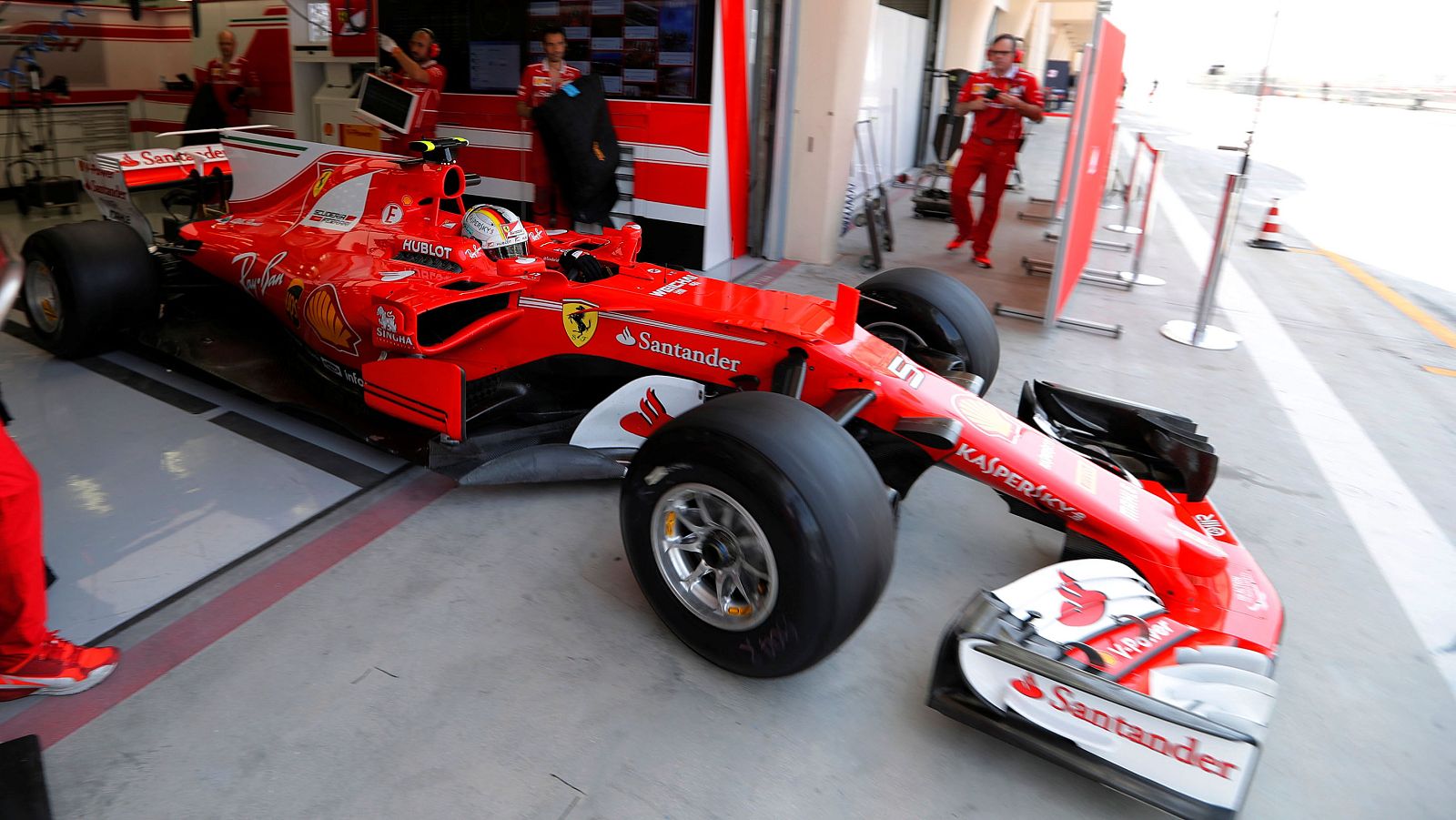 Vettel en los entrenamientos de F1