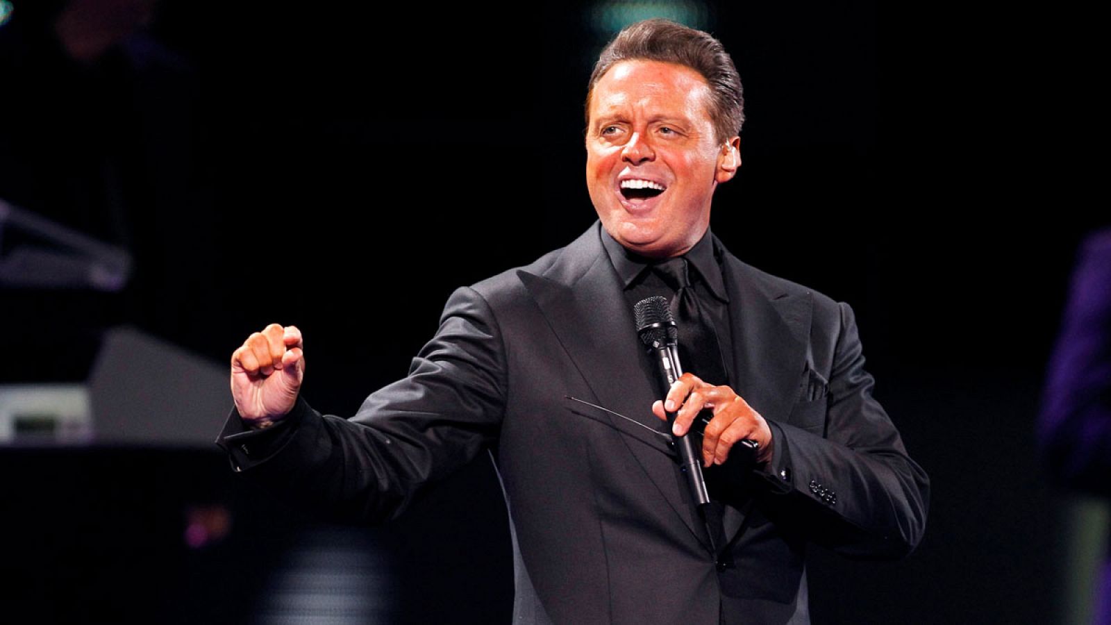 El cantante Luis Miguel queda en libertad bajo fianza tras ser arrestado en Estados Unidos