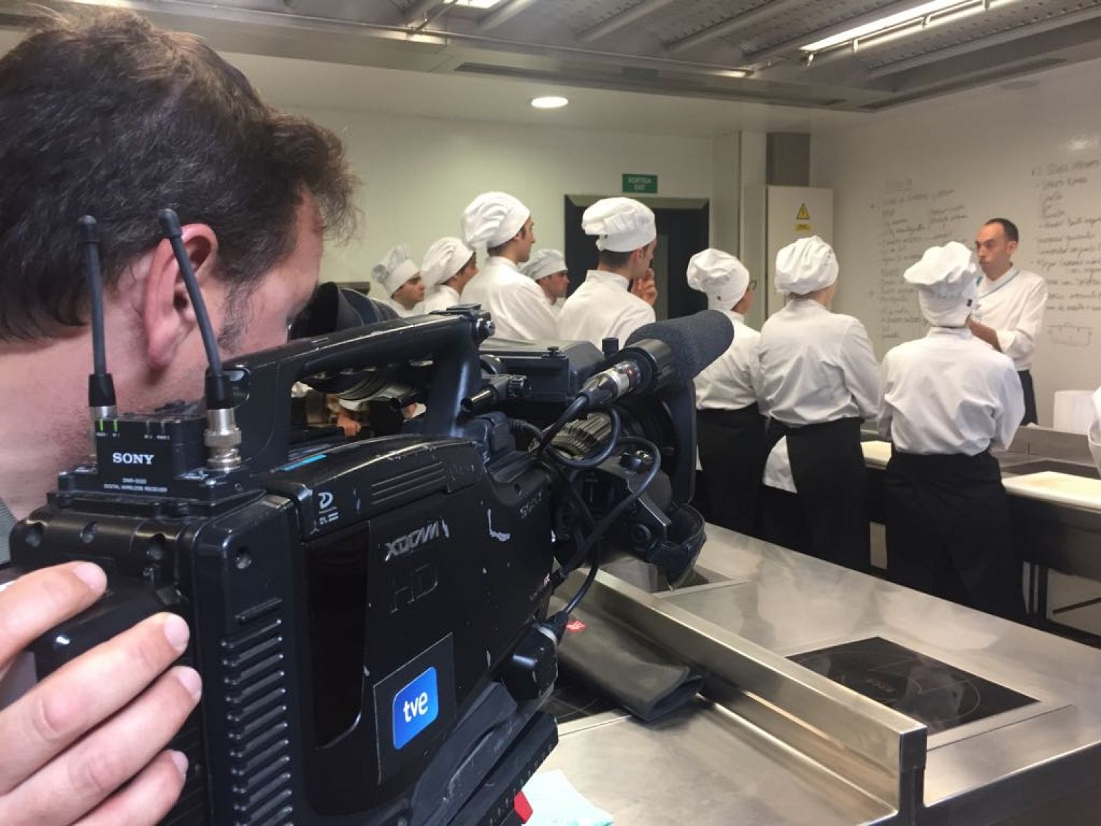 Una classe al Campus de Turisme, Hoteleria i Gastronomia CETT