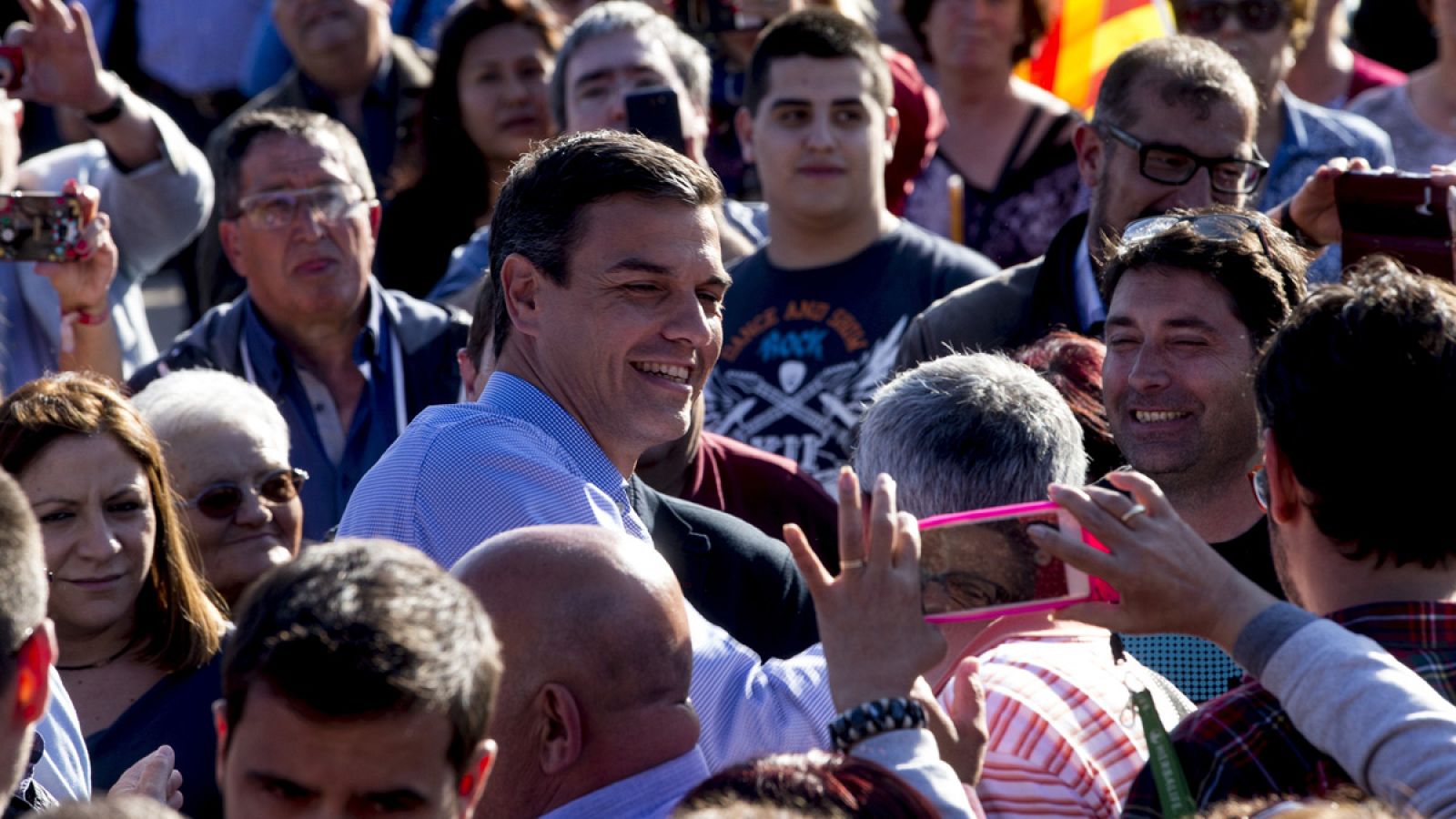 Pedro Sánchez en un acto político en Sabadell