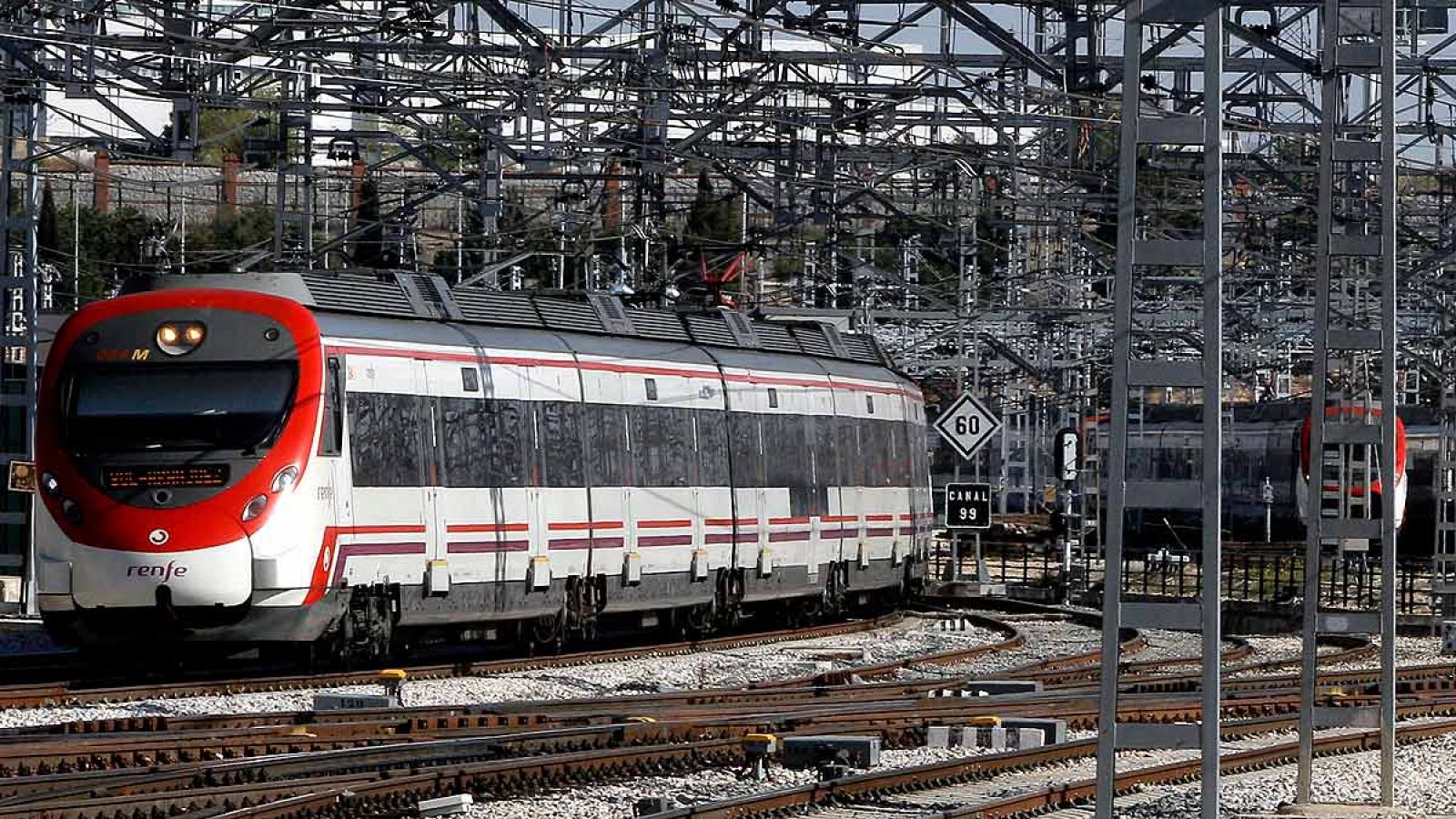 Una "avería general" afecta durante media hora a todas las líneas de Cercanías de Madrid