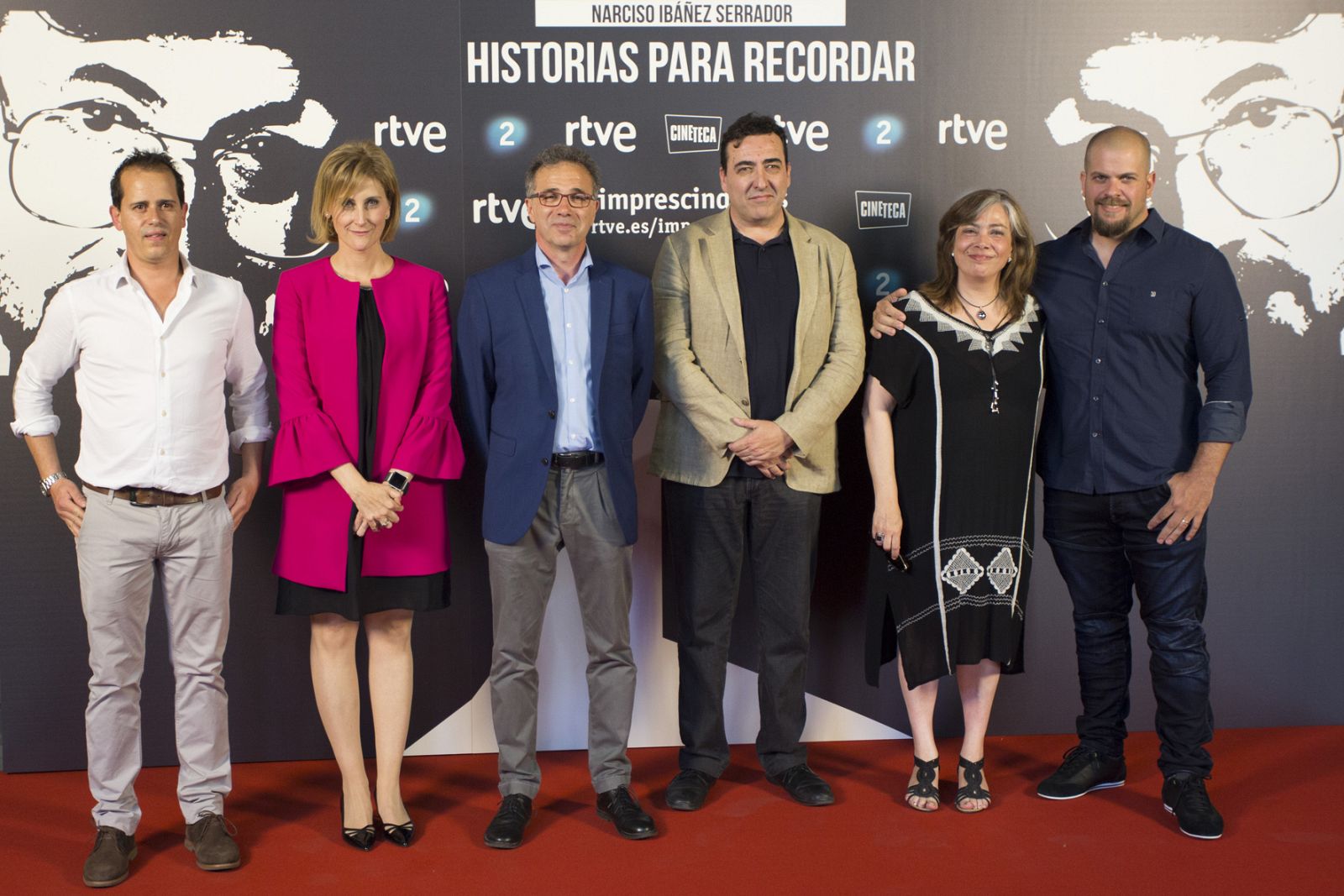 El equipo del documental en la rpesentación en Matadero