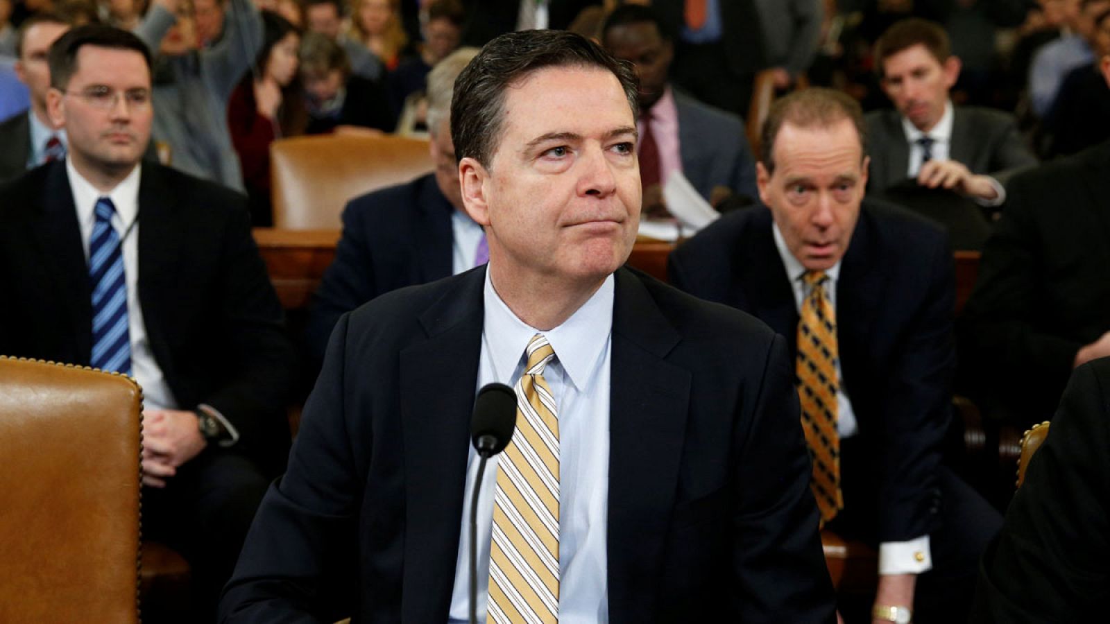 El exdirector del FBI cesado por Trump acepta comparecer en público en el Senado