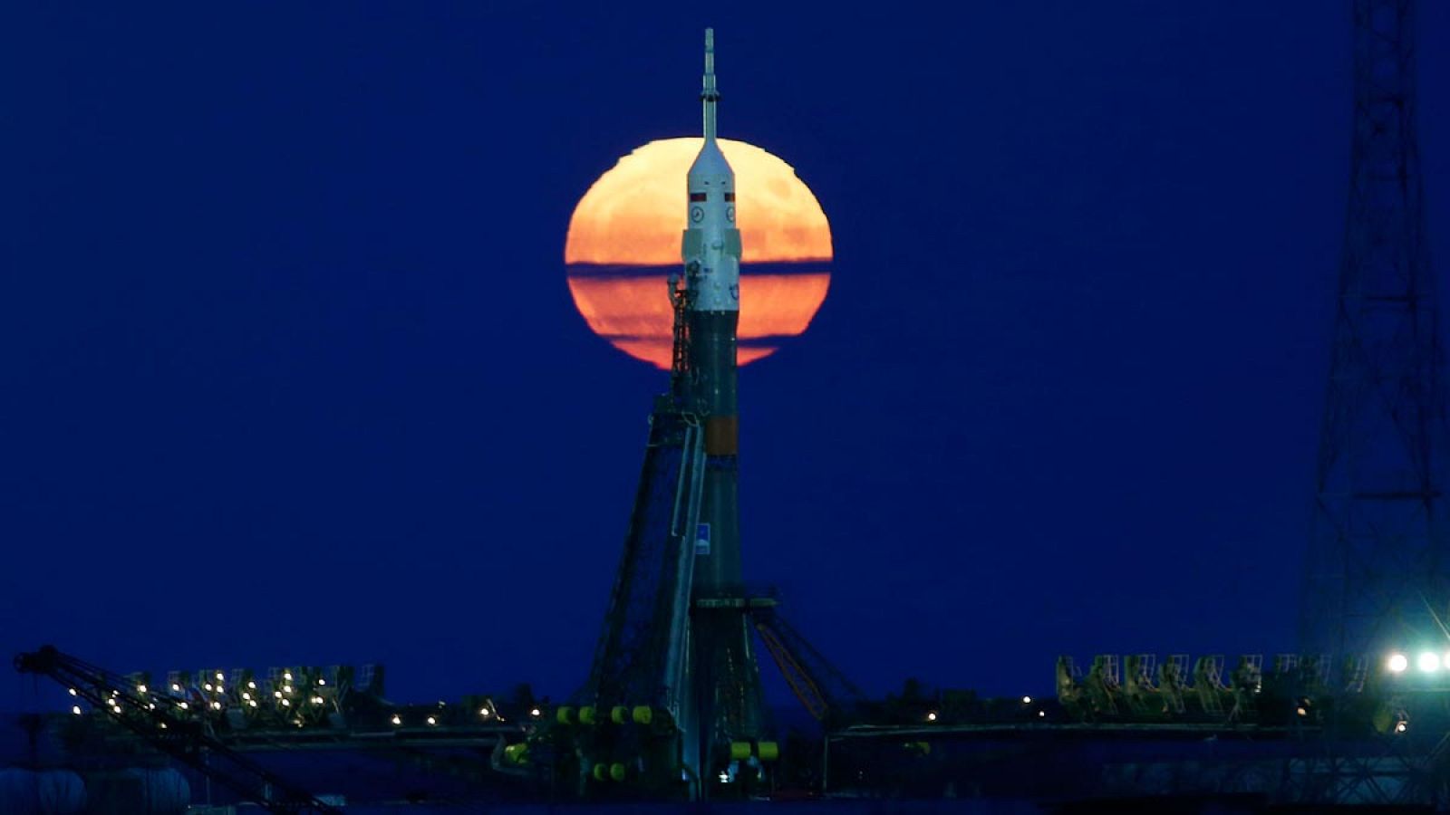 Imagen de archivo de una nave Soyuz, con la que los turistas espaciales viajarían a la EEI.