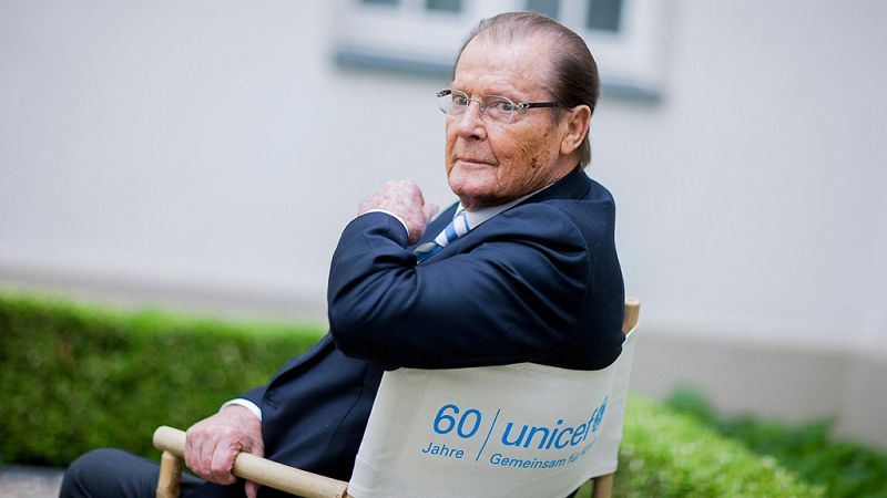 Muere el actor Roger Moore