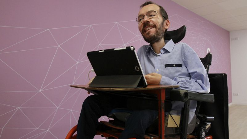 Pablo Echenique multado por infracción "muy grave" al pagar en negro a su asistente