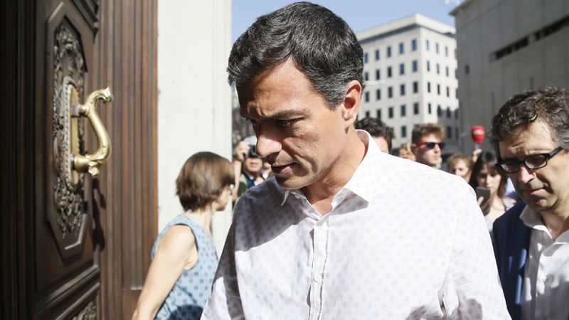 Sánchez contará con Hernando en la dirección del grupo socialista hasta el Congreso Federal