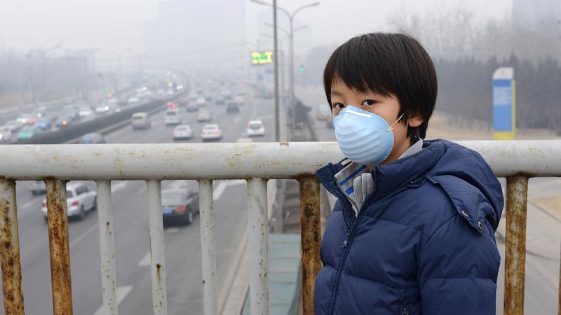 La contaminación atmosférica puede alterar el cerebro de los niños
