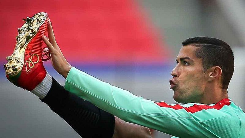 Cristiano debuta en la Confederaciones en el ojo del huracán