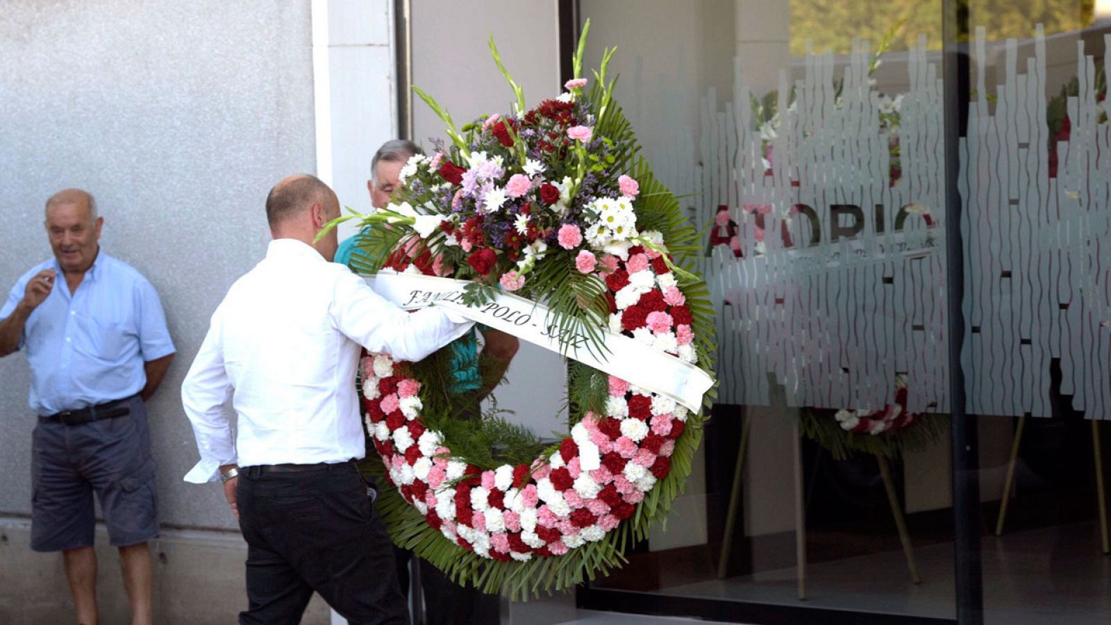 Los restos mortales de Iván Fandiño han llegado al tanatorio de Amurrio