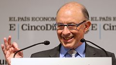 Montoro descarta una bajada del IRPF en 2018 porque quiere tener "zanahorias" para la negociación